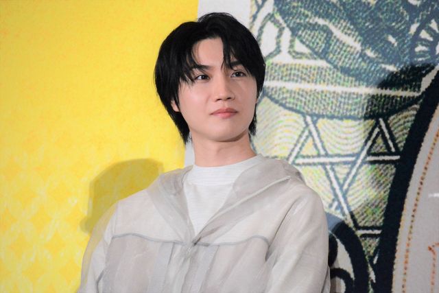 神木隆之介の30歳バースデー、杉咲花ら『大名倒産』キャストが祝福！完成披露試写会（6枚目）