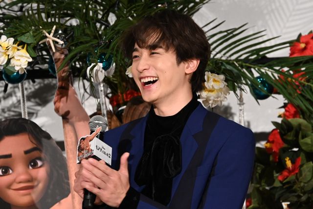 なかやまきんに君、子役と一緒にパワー！『モアナと伝説の海2』大ヒット御礼舞台あいさつ（13枚目）