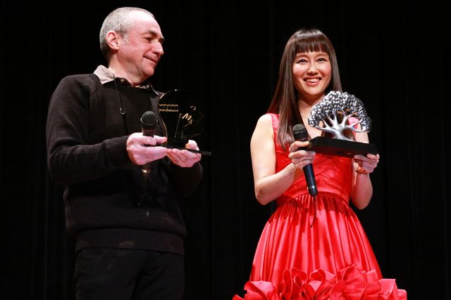 『カラカラ』舞台あいさつ写真ギャラリー（2枚目）