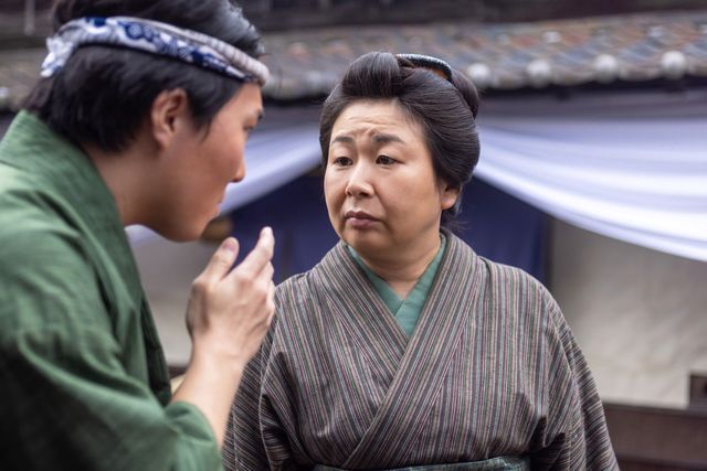 【画像10枚】村の異変、りん（見上愛）が偶然見つけた父の秘密…「風、薫る」第2回場面カット（3枚目）