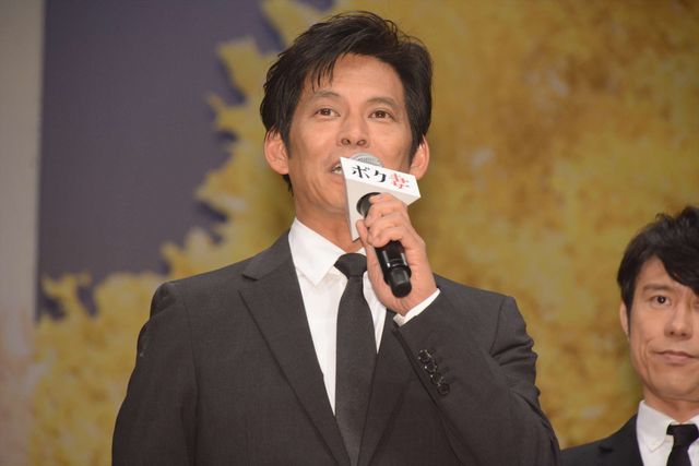 お似合いすぎ！織田裕二、吉田羊の手を取りエスコート！『ボク妻。』完成披露フォトギャラリー（6枚目）