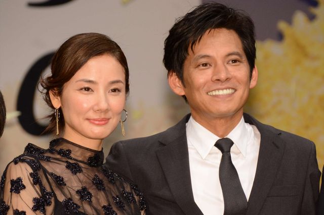 お似合いすぎ！織田裕二、吉田羊の手を取りエスコート！『ボク妻。』完成披露フォトギャラリー（8枚目）