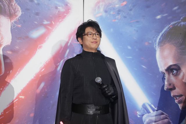 及川光博・武田真治・津田健次郎、本格コスプレで『スター・ウォーズ』応援上映参加！：フォトギャラリー
