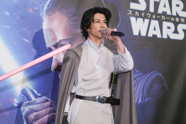 及川光博・武田真治・津田健次郎、本格コスプレで『スター・ウォーズ』応援上映参加！（9枚目）