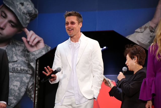 お茶目なポーズもいっぱい…！ブラピ来日『ウォー・マシーン：戦争は話術だ！』ジャパンプレミア（33枚目）