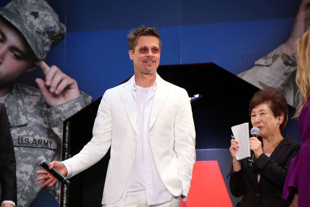 お茶目なポーズもいっぱい…！ブラピ来日『ウォー・マシーン：戦争は話術だ！』ジャパンプレミア（34枚目）