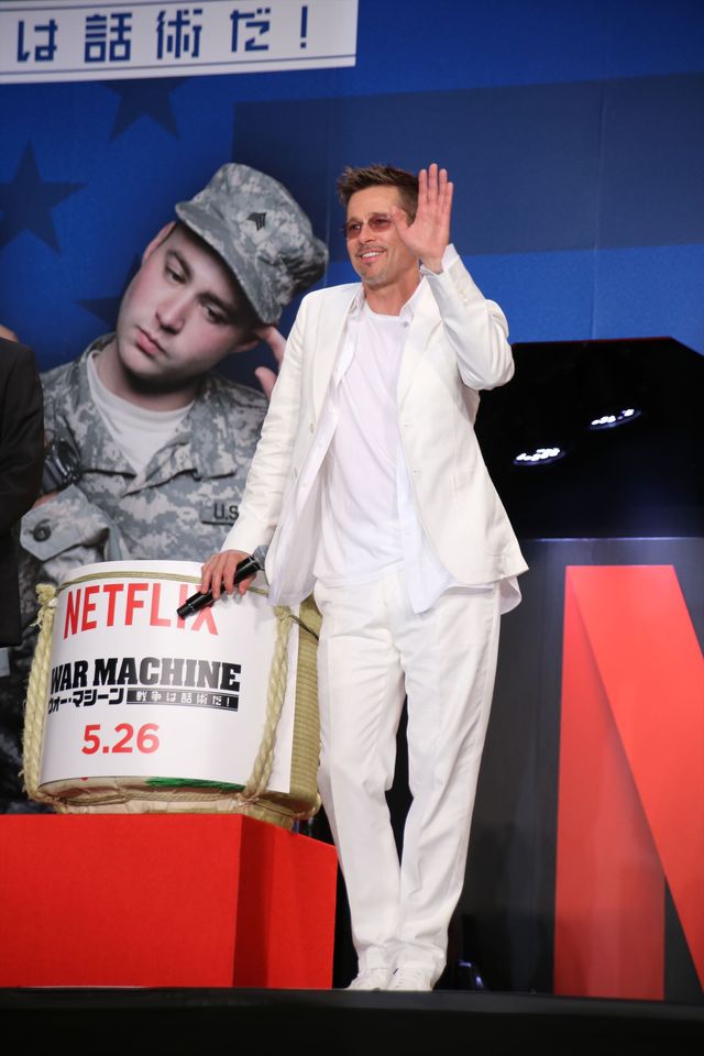 お茶目なポーズもいっぱい…！ブラピ来日『ウォー・マシーン：戦争は話術だ！』ジャパンプレミア（39枚目）