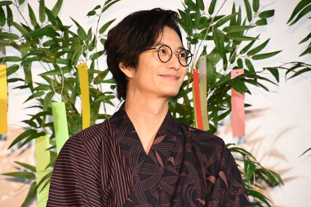 岡田将生＆清原果耶＆人気子役の浴衣姿！映画『1秒先の彼』公開記念舞台あいさつ（5枚目）