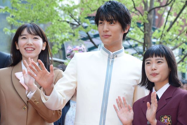 花のち晴れ　切り抜き　ドラマ　平野紫耀　中川大志　杉咲花 花のち晴れ 切り抜き ドラマ 平野紫耀 中川大志 杉咲花 - メルカリ