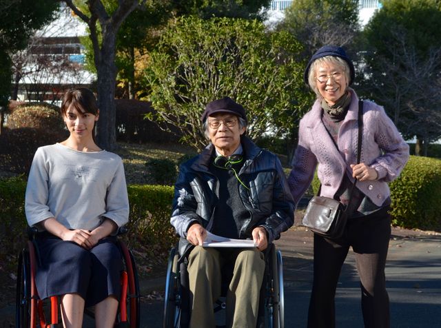 秋元才加＆三田佳子、撮影現場フォトギャラリー（17枚目）