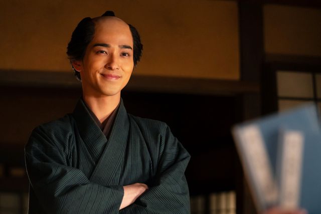 にらみ合う若木屋（本宮泰風）＆大文字屋（伊藤淳史）…大河ドラマ「べらぼう～蔦重栄華乃夢噺～」第12回（4枚目）