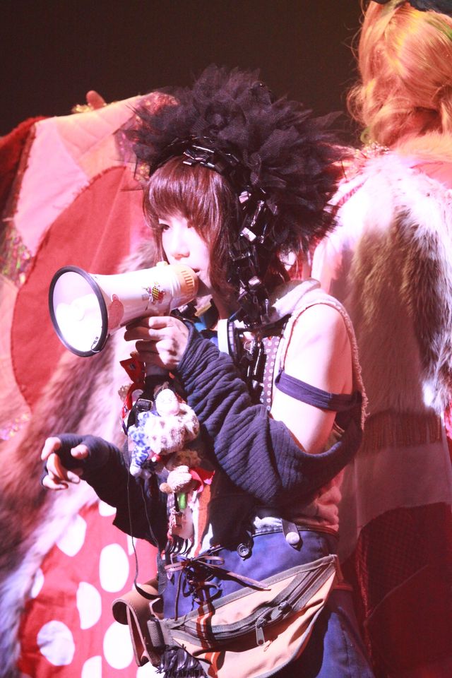 ロック・ミュージカル「ヘドウィグ・アンド・アングリーインチ」のゲネプロ（14枚目）