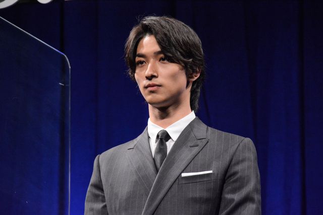 竹内涼真、横浜流星、高橋海人らスーツでズラリ！『アキラとあきら』完成披露（4枚目）