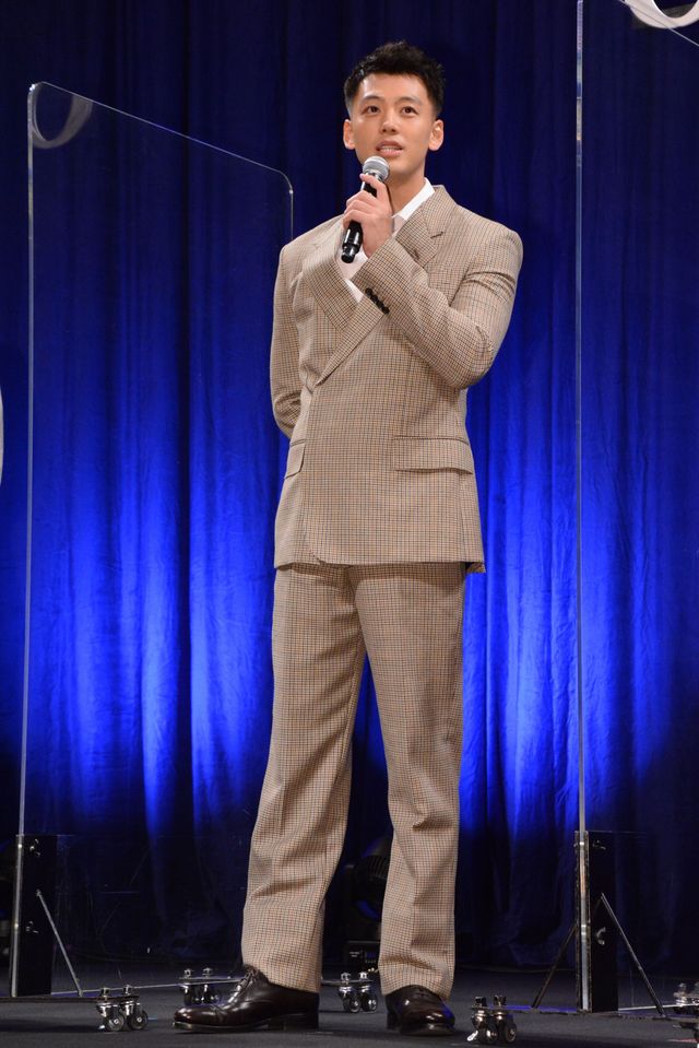 竹内涼真、横浜流星、高橋海人らスーツでズラリ！『アキラとあきら』完成披露（17枚目）