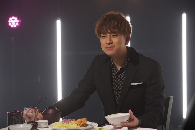 村上虹郎、三浦翔平…イケメンが食べる！「ごちそう男子」：フォトギャラリー