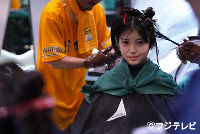 「あの花」ヒロイン浜辺美波が新作ドラマで金髪に！フォトギャラリー：フォトギャラリー