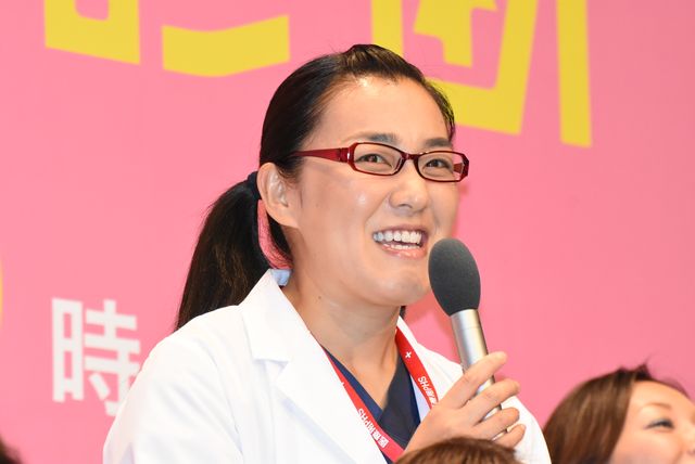 吉田羊、相武紗季、戸次重幸ら出席！「メディカルチーム　レディ・ダ・ヴィンチの診断」制作会見フォトギャラリー（15枚目）