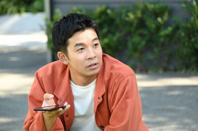 中村倫也、スーツ姿がかっこい！「この恋あたためますか」第1話場面カット（12枚目）