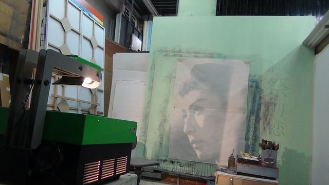 なかなか見られません！手描き映画看板が完成するまで……フォトギャラリー（10枚目）