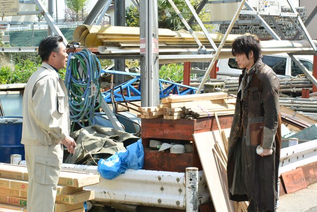 綾野フランケンシュタイン人間界へ、恐ろしくも切ないフォトギャラリー（4枚目）