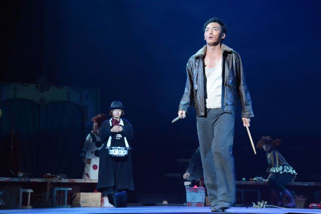 草なぎ剛を演出家が絶賛！音楽劇「道」（11枚目）