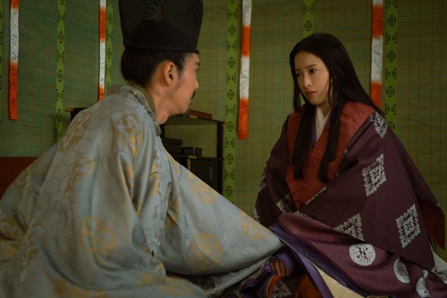 道長がまひろに「行かないでくれ…!」 「光る君へ」第45回場面写真:フォトギャラリー