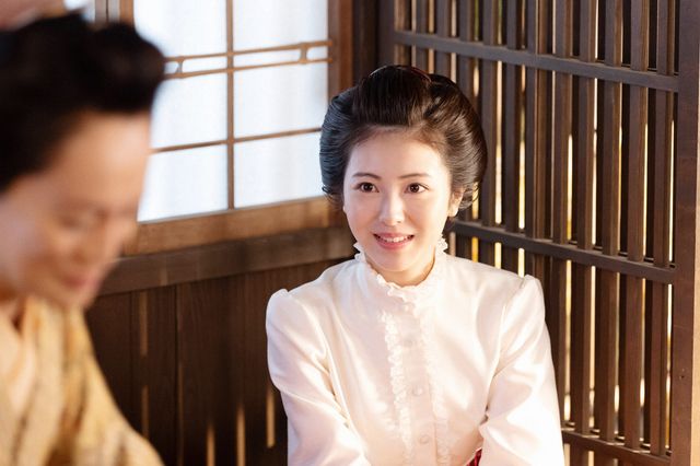 光り輝く寿恵子の笑顔…「らんまん」第52回の場面写真：フォトギャラリー