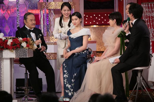 美しすぎる！蒼井優、広瀬すず、土屋太鳳、北川景子たち美女のドレス姿！（15枚目）