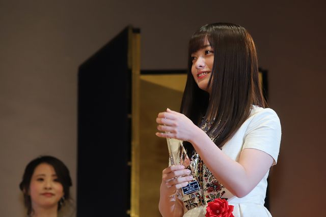 横浜流星と深田恭子がハグ！「2020年　エランドール賞」授賞式（28枚目）