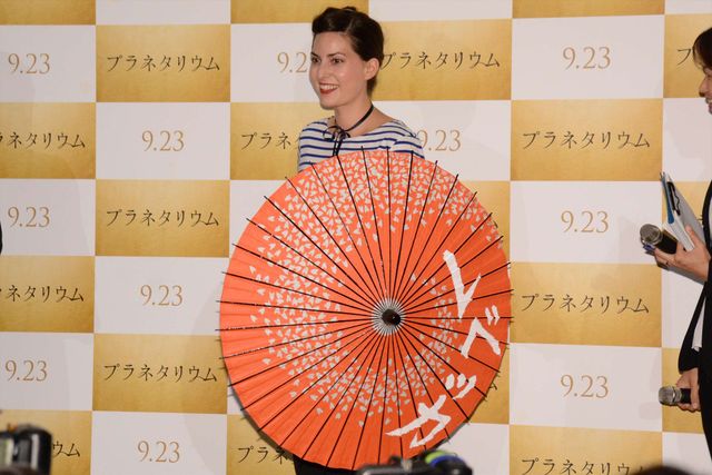 ナタリー・ポートマン美しすぎる！ジョニデ娘との共演作『プラネタリウム』ジャパンプレミア（7枚目）