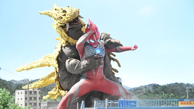 「ウルトラマンオメガ」11月放送回の場面写真（3枚目）