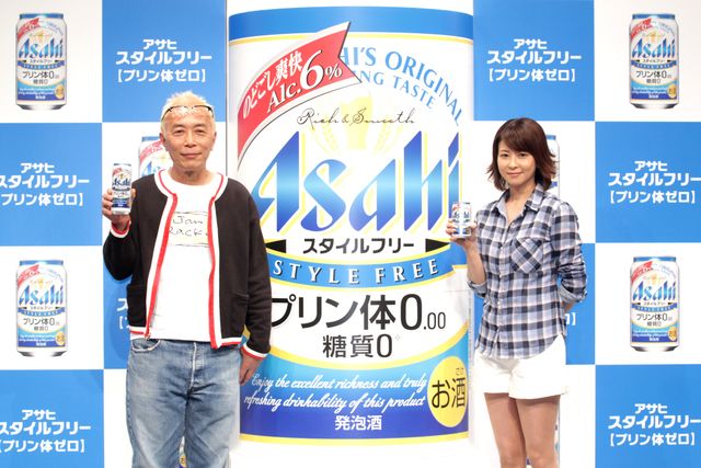 森高千里の美脚！「アサヒ スタイルフリー【プリン体ゼロ】」の商品・新CM発表会フォトギャラリー：フォトギャラリー