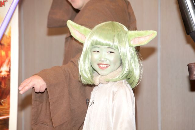 マンダロリアン、“グローグー”永尾柚乃と登場！『スター・ウォーズ／マンダロリアン・アンド・グローグー』取材会（3枚目）