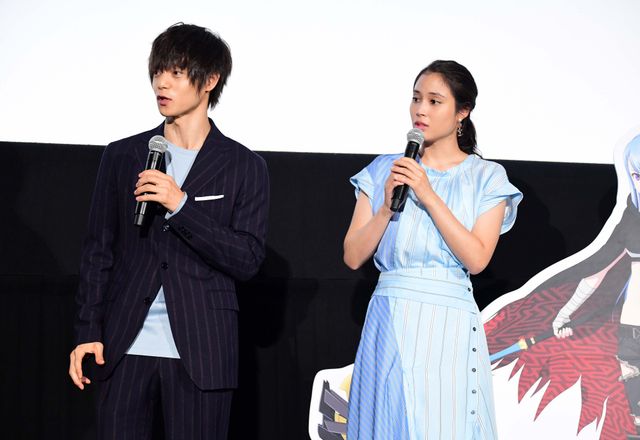 笑顔の窪田正孝＆広瀬アリス！13年前の秘蔵写真も！映画『モンスト』完成披露試写会（14枚目）