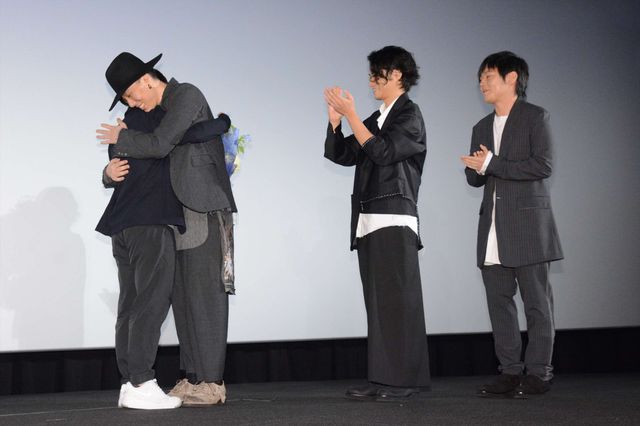 興収27億円突破！『君の名は。』RADWIMPSも登場した舞台あいさつフォトギャラリー（8枚目）