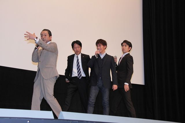 成宮寛貴が水谷豊の親バカぶりを暴露？『相棒 -劇場版III-』舞台あいさつフォトギャラリー（9枚目）