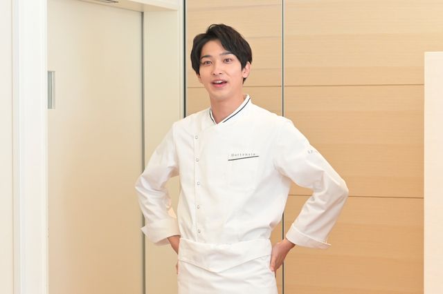 駿の過去の料理人姿も！川口春奈＆横浜流星「着飾る恋には理由があって」第4話（3枚目）