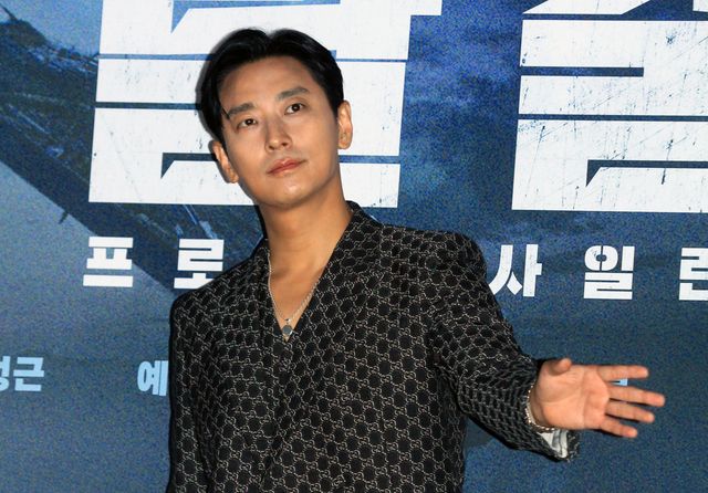 イ・ソンギュンさん遺作『脱出：PROJECT SILENCE』会見の様子：フォトギャラリー