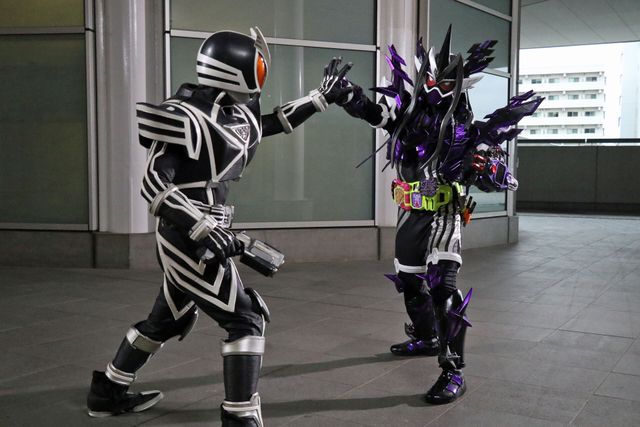 「仮面ライダー555」アークオルフェノク再び…TTFC「仮面ライダーアウトサイダーズep.0」場面写真（3枚目）