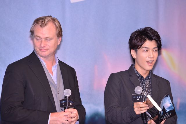 岩田剛典、『ダークナイト』監督と対面！（2枚目）