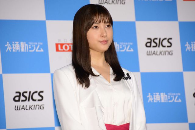 土屋太鳳のさわやか笑顔！「ロッテ・アシックスウォーキング『通勤ジム』プロジェクト　プレス発表会」（3枚目）