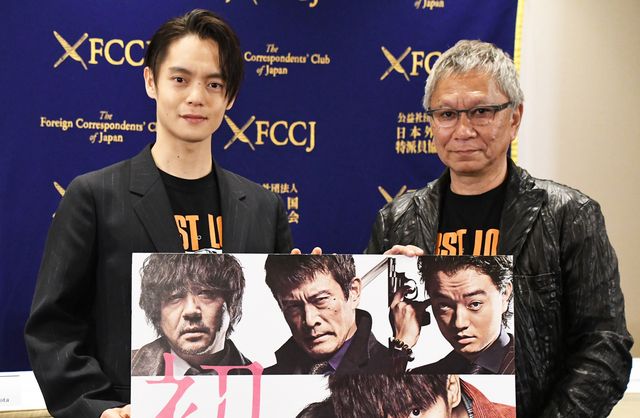 窪田正孝のかわいい笑顔！映画『初恋』試写会＆記者会見：フォトギャラリー