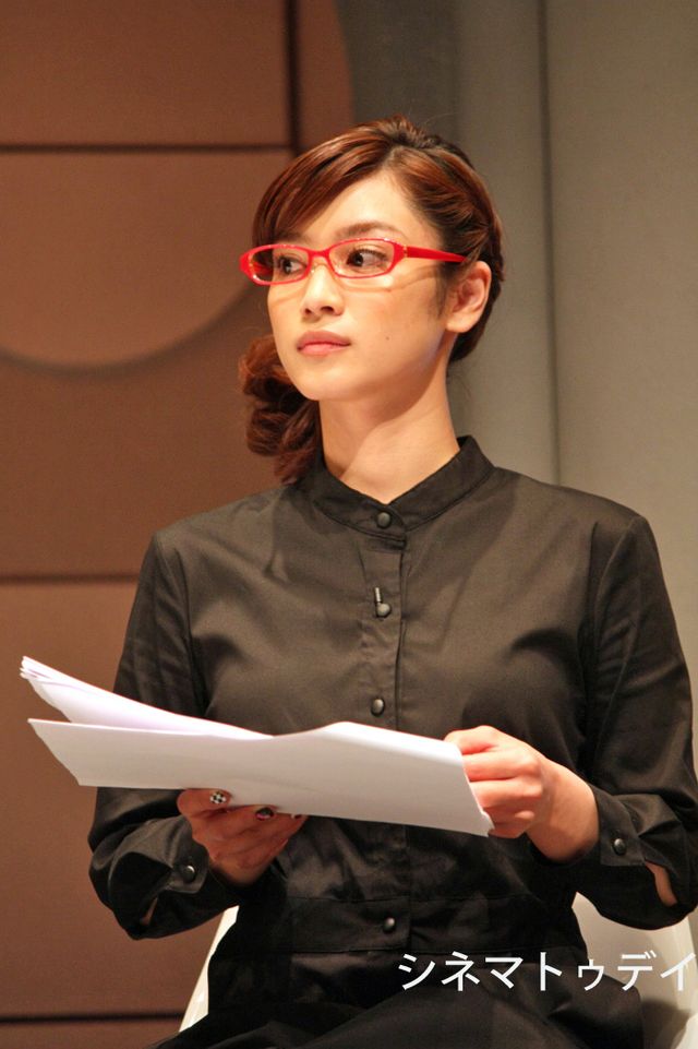 平愛梨が出席！舞台「BOB」のフォトコール＆囲み取材フォトギャラリー（3枚目）