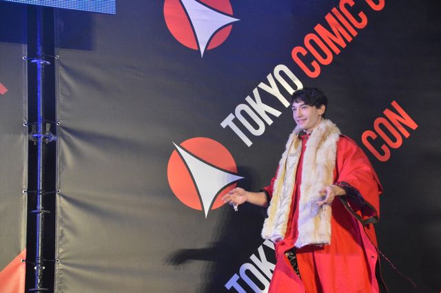 トムヒ、エズラら来日キャストが集結！「東京コミコン2018」オープニングイベント（15枚目）