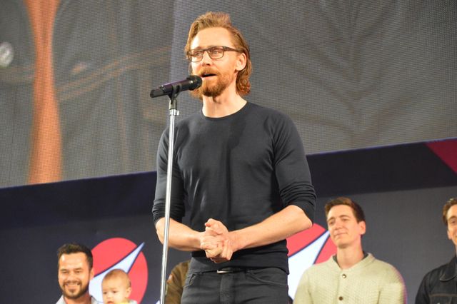 トムヒ、エズラら来日キャストが集結！「東京コミコン2018」オープニングイベント（19枚目）