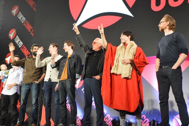 トムヒ、エズラら来日キャストが集結！「東京コミコン2018」オープニングイベント（27枚目）