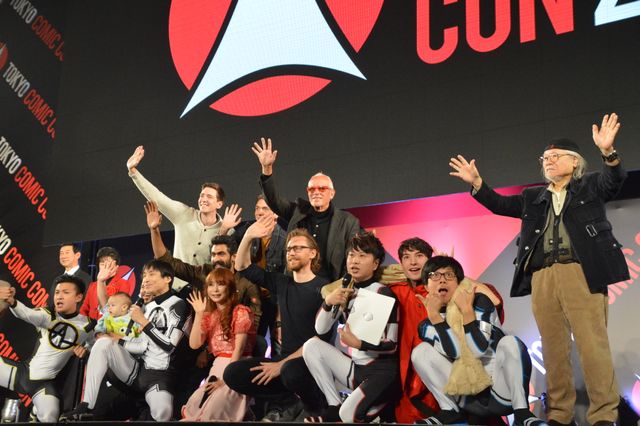 トムヒ、エズラら来日キャストが集結！「東京コミコン2018」オープニングイベント（30枚目）