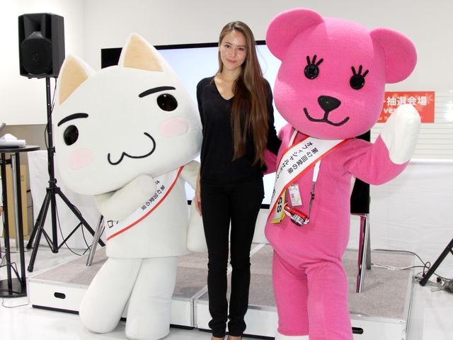 道端ジェシカ、銀座ソニービルのチャリティーイベントで難民支援の重要性を訴えかける！　画像ギャラリー（12枚目）