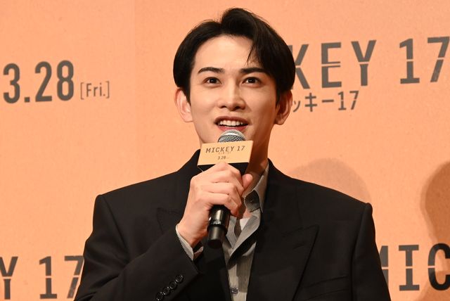 町田啓太、とにかく明るい安村も登場！鬼才ポン・ジュノ監督来日『ミッキー17』ジャパンプレミア（12枚目）