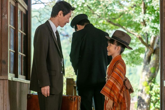 ジャムおじさんと話題の阿部サダヲも登場…朝ドラ「あんぱん」第1回（3枚目）